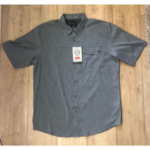 NWT Men's Large Wrangler All Terrain Gear Grey Short Sleeve Button Up Shirt